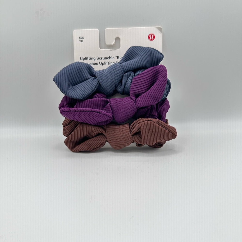 lululemon athletica Uplifting Bow Scrunchies Shale Blue, Dramatic Magenta, Java